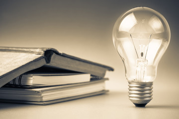 i dont give a shit的中文意思是什么？